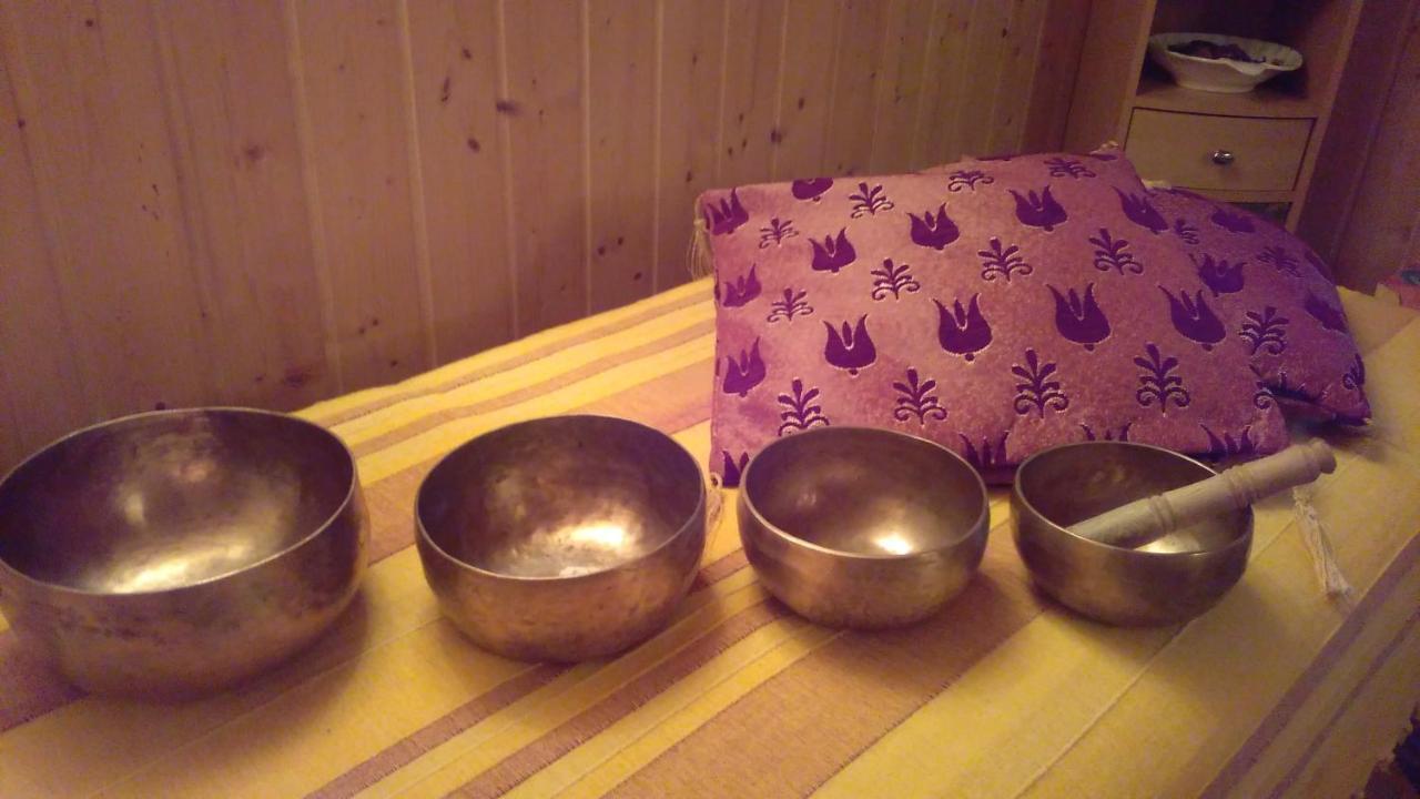 Kreativ Ferienwohnung Domizil Der Sinne Бад-Лібенверда Екстер'єр фото
